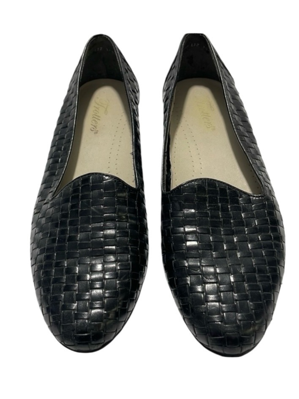 Women’s Trotters Black Leather Flat Loafer Liz Size 9